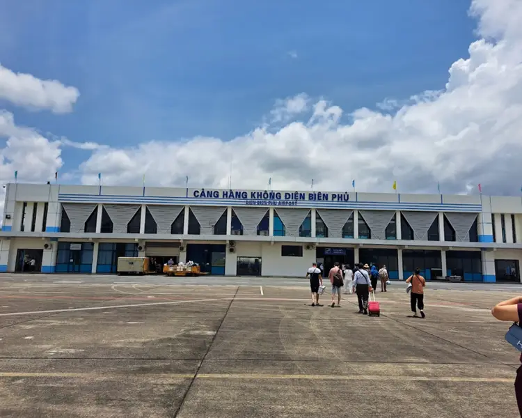 aeroport dien bien
