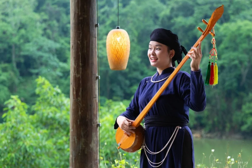 lac ba be chant